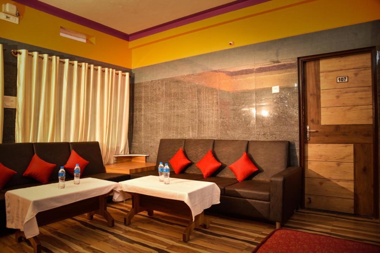 Sree Varada International Gokarna  Exterior photo