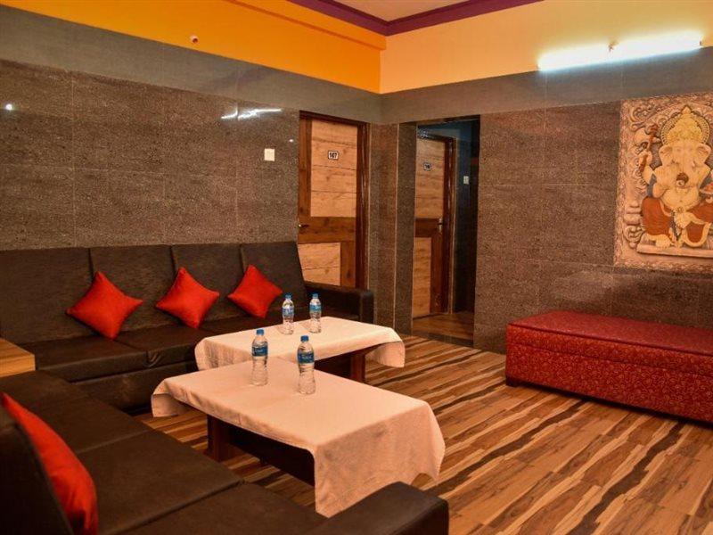 Sree Varada International Gokarna  Exterior photo